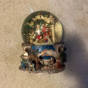 birth of jesus christmas Snow Globe
